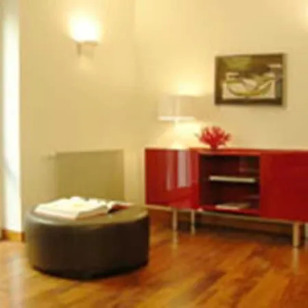 Otel The Place Spiga 5*